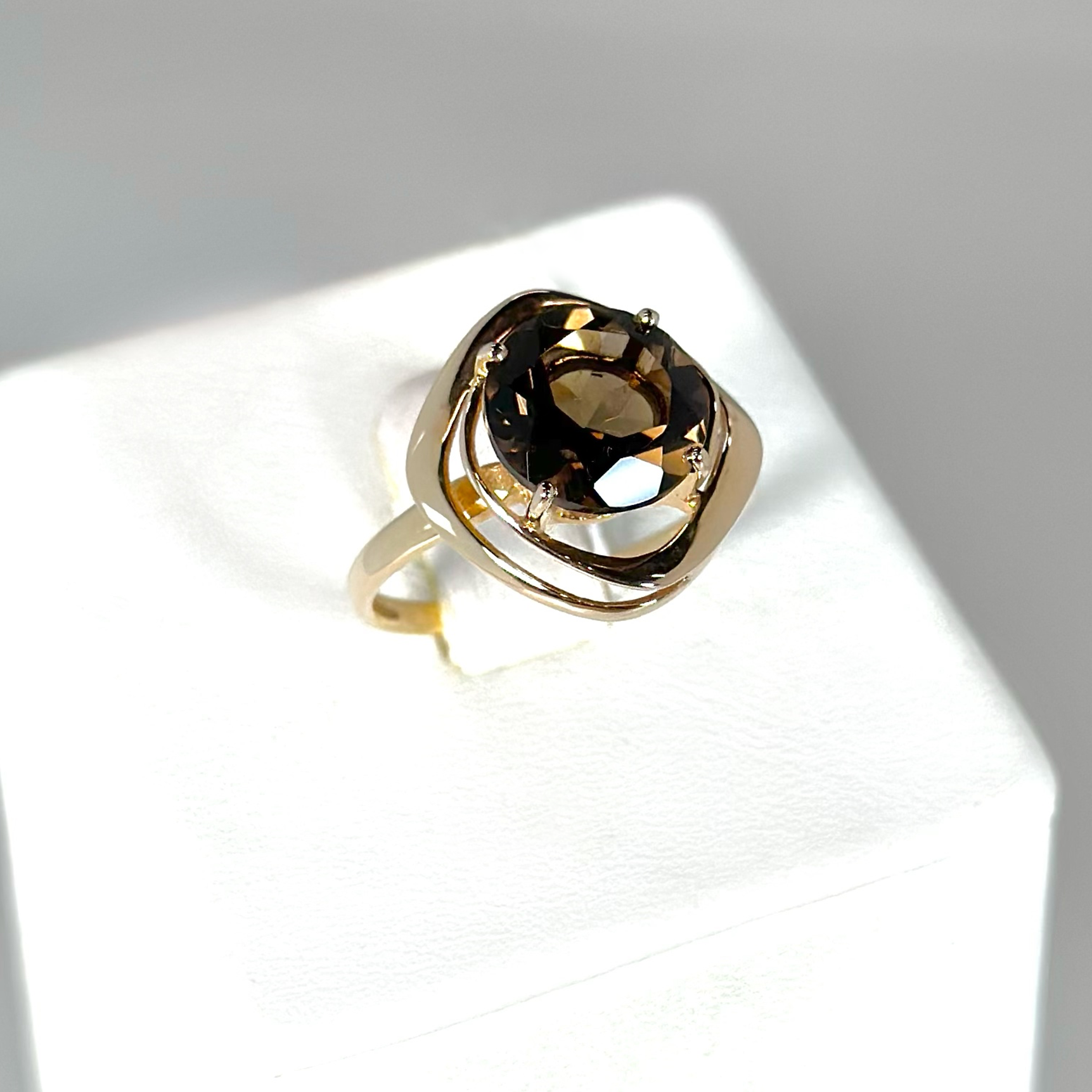 Кольцо 1330223