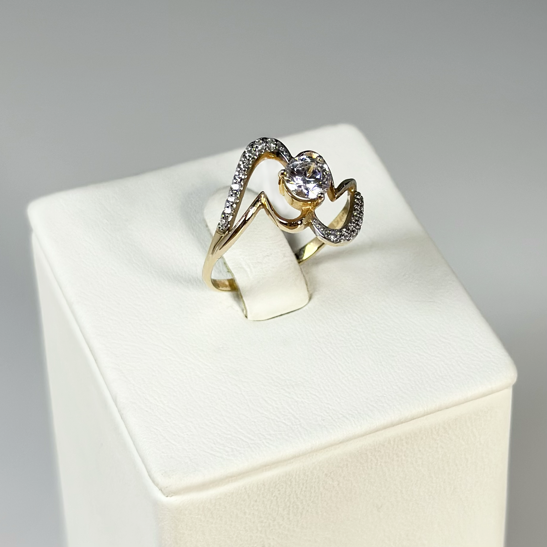 Кольцо Т142014648