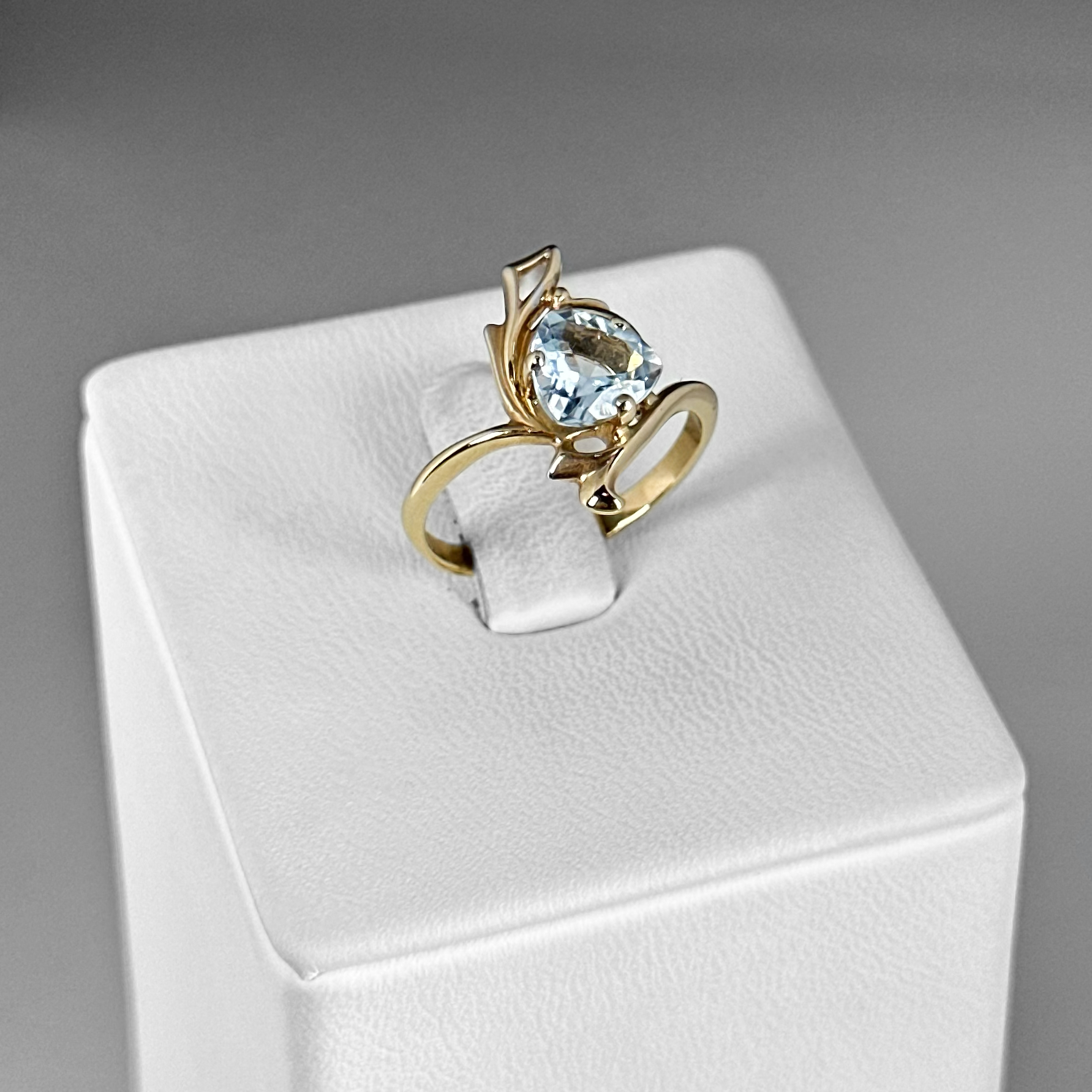 Кольцо Т101011952