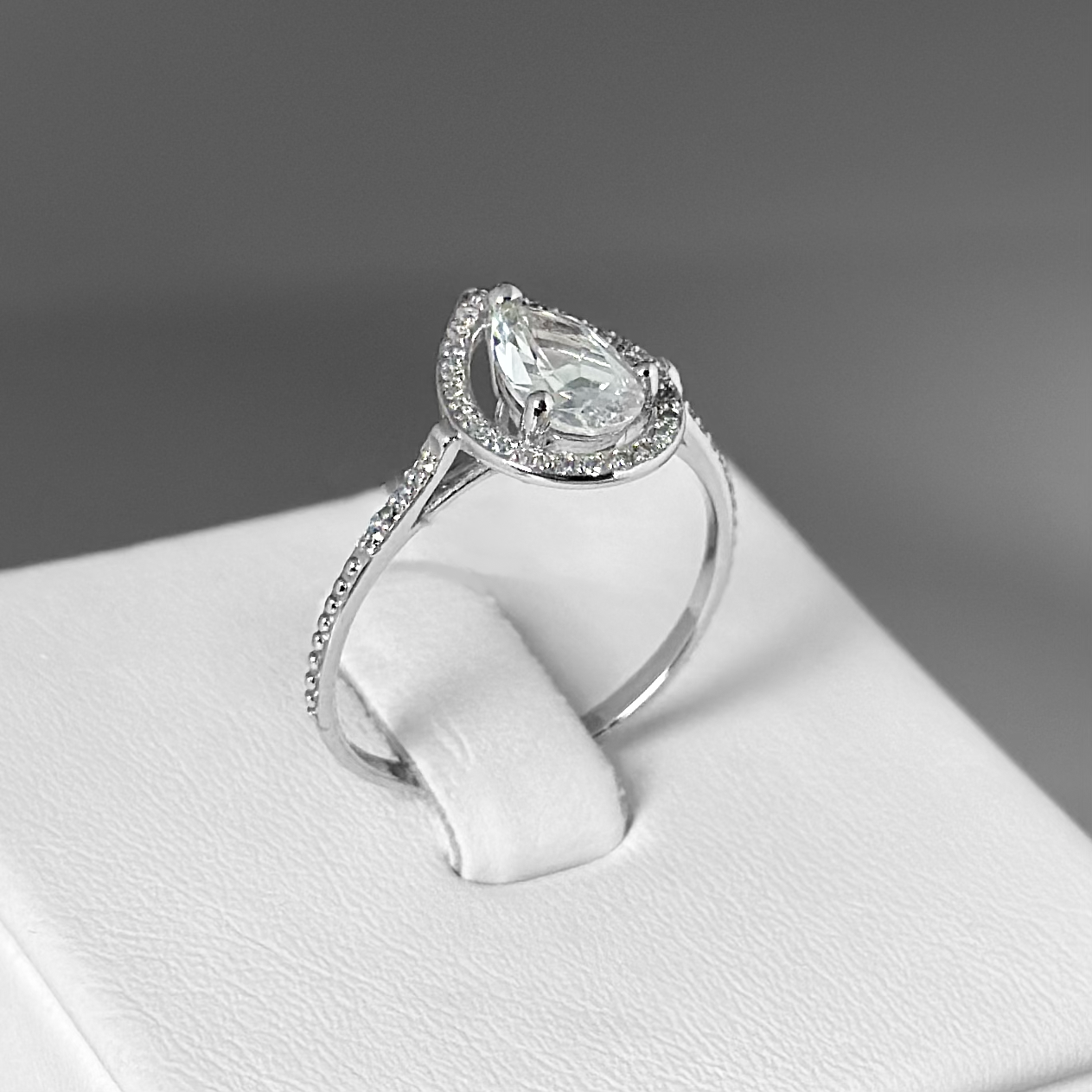 Кольцо Т301017726