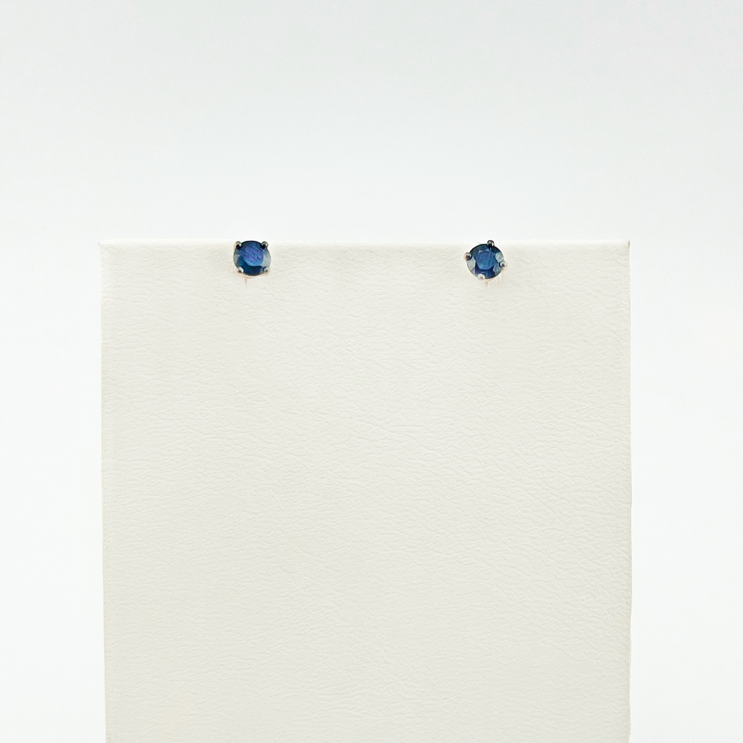 Серьги пусеты 2-505-106К-Сап