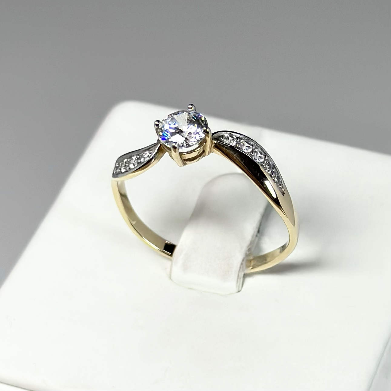 Кольцо Т142014655