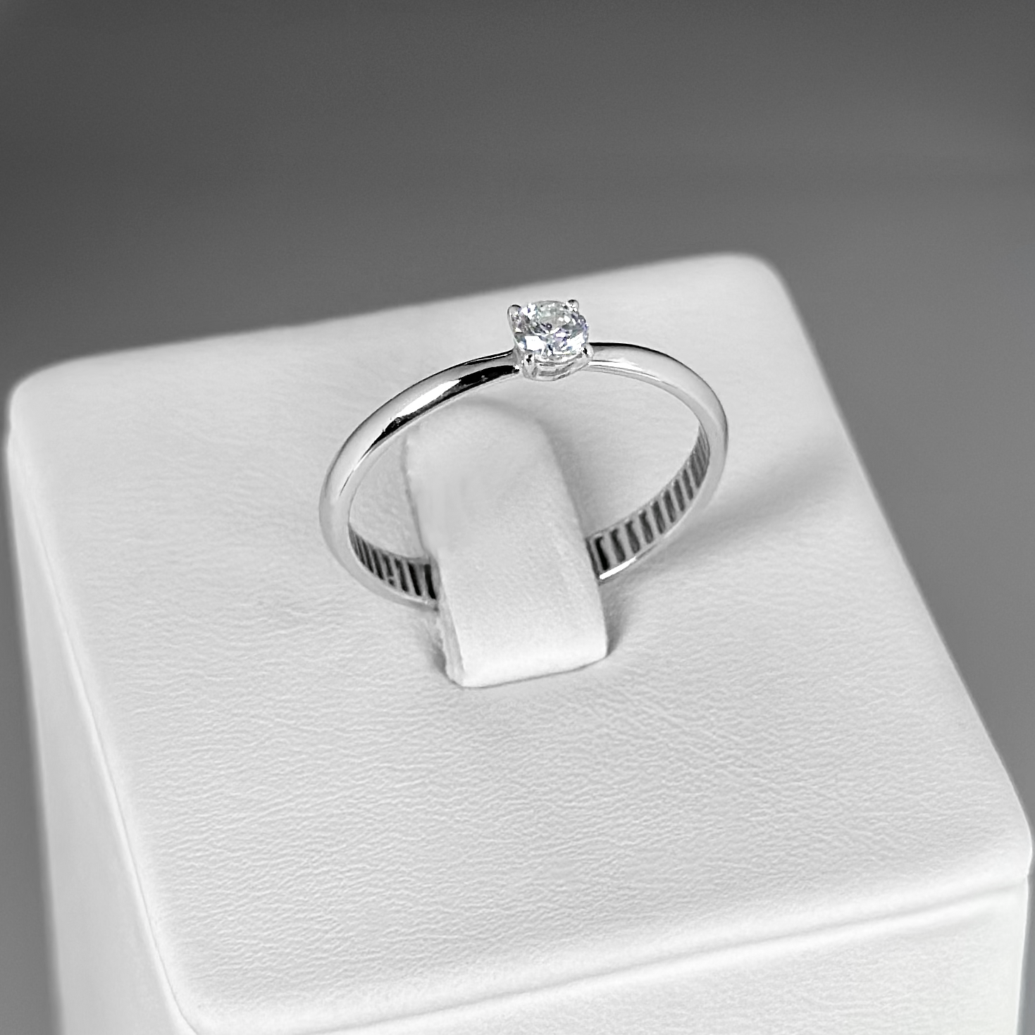 Кольцо 5101842