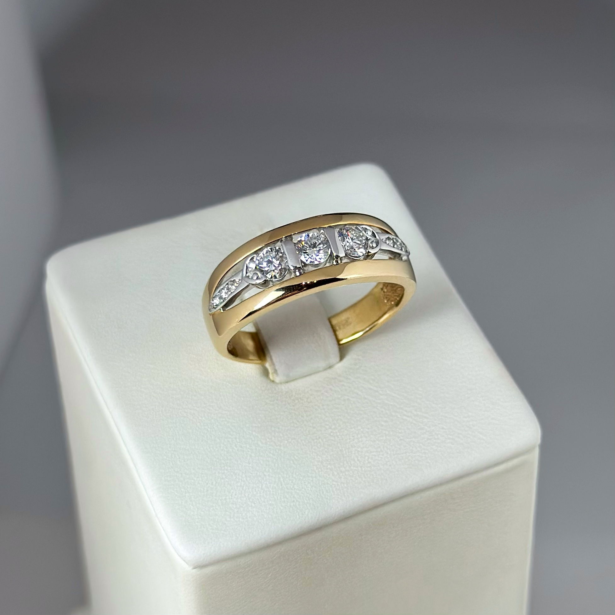 Кольцо 910177-01