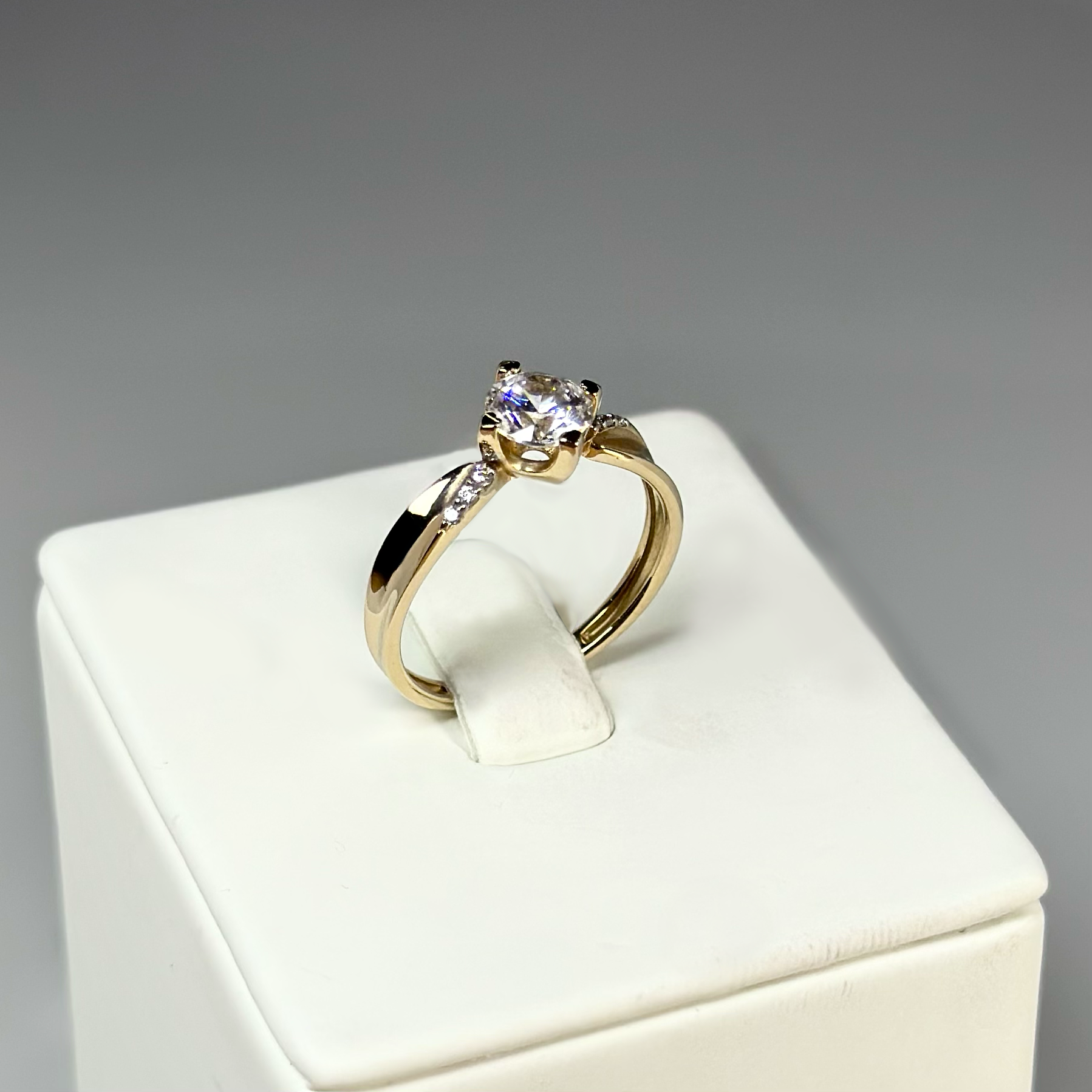 Кольцо 64039700