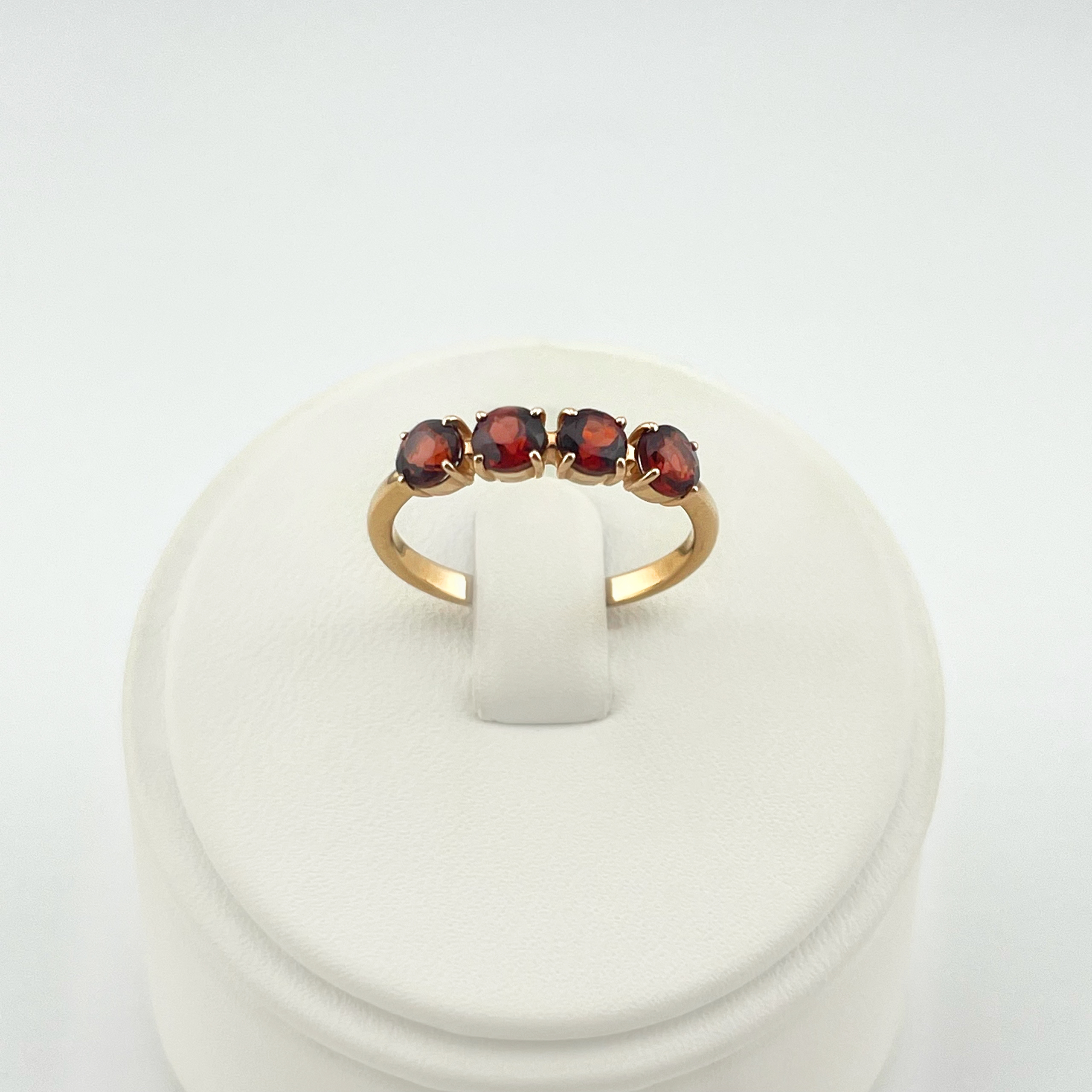 Кольцо 10493657