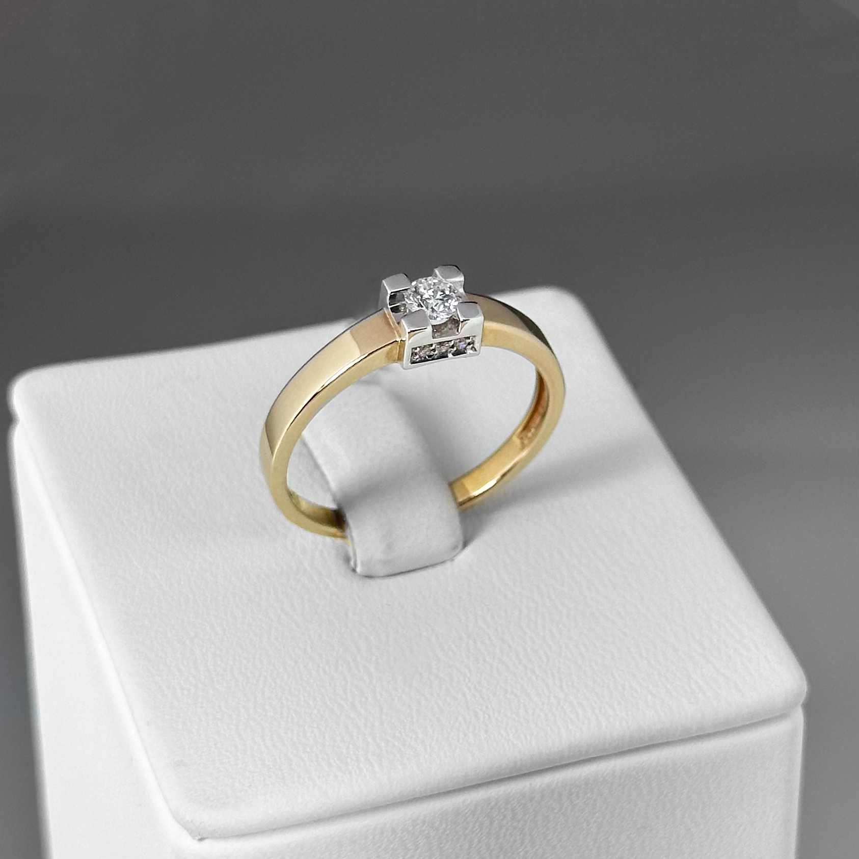 Кольцо 1-532-10