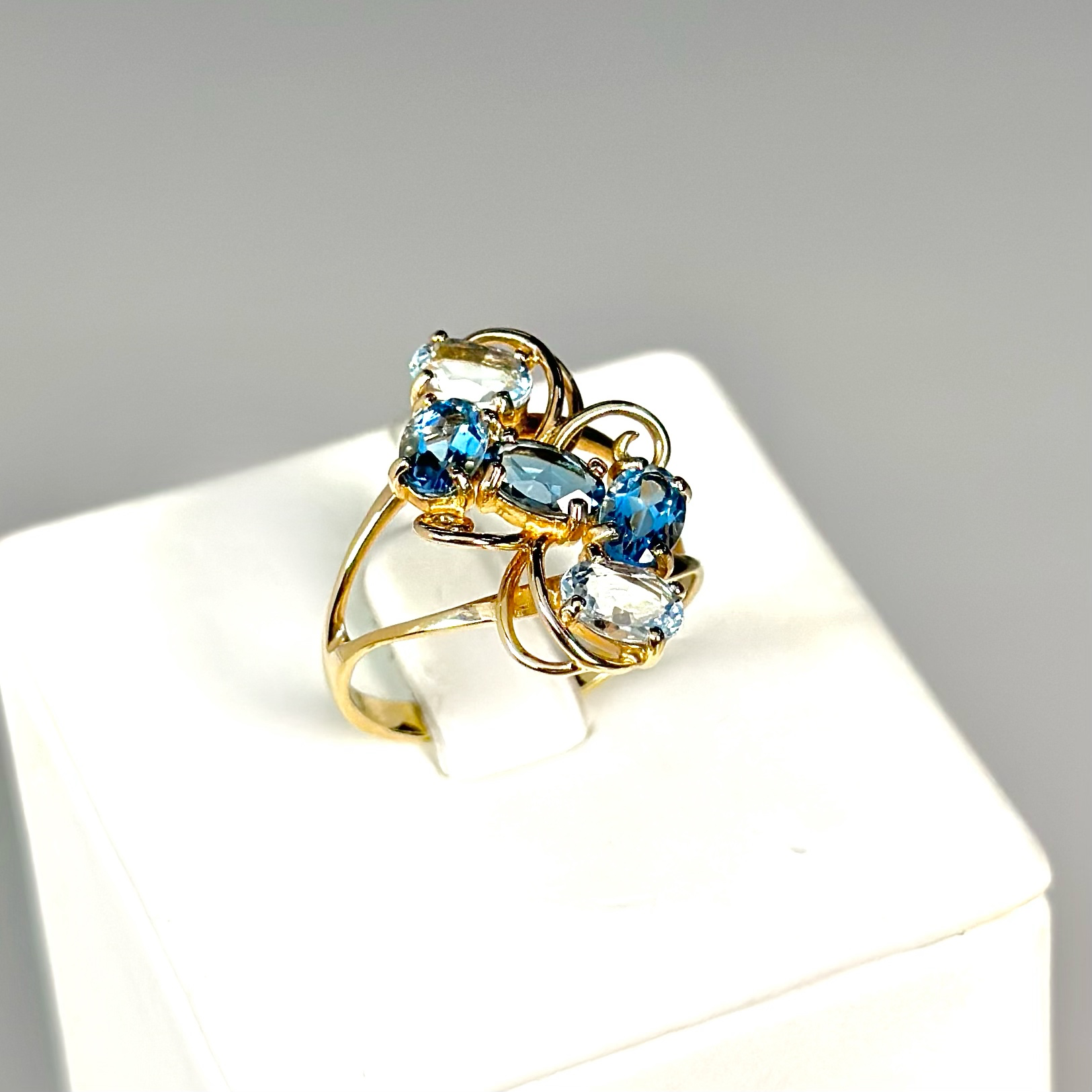 Кольцо 1651290