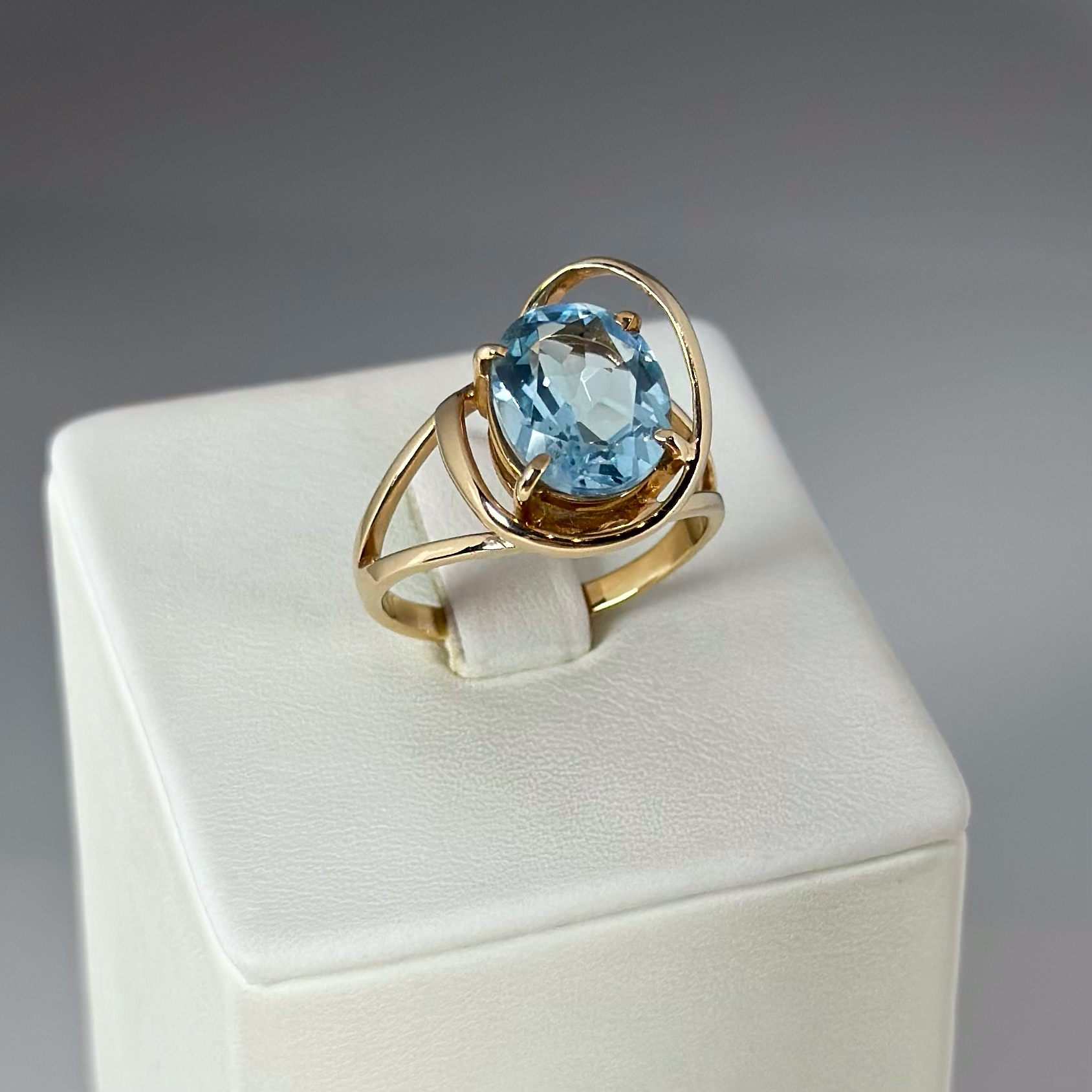 Кольцо 1343683