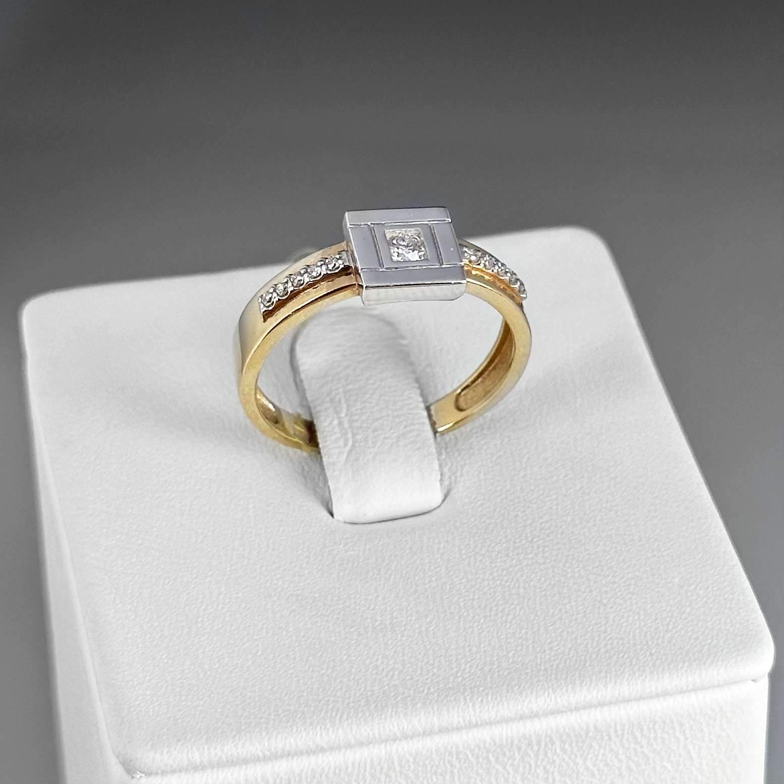 Кольцо 3739-110