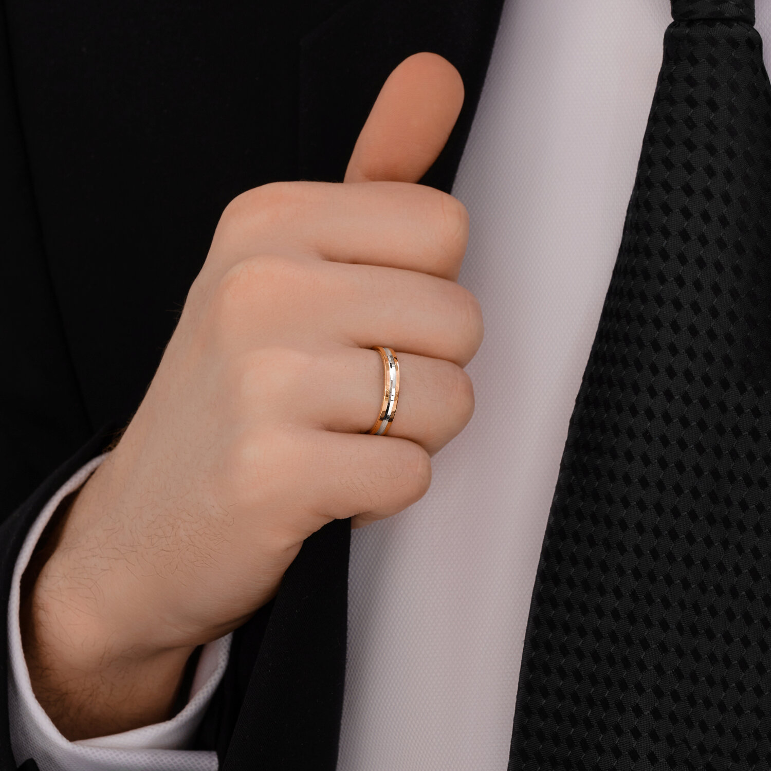 Кольцо обр. 110208