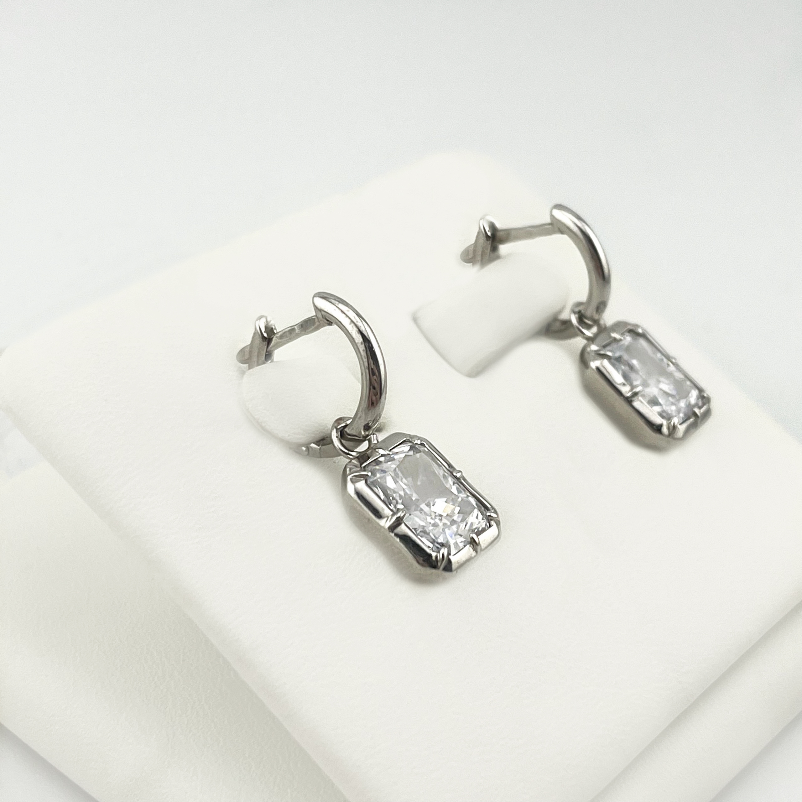 Серьги 2000-0823_f-701