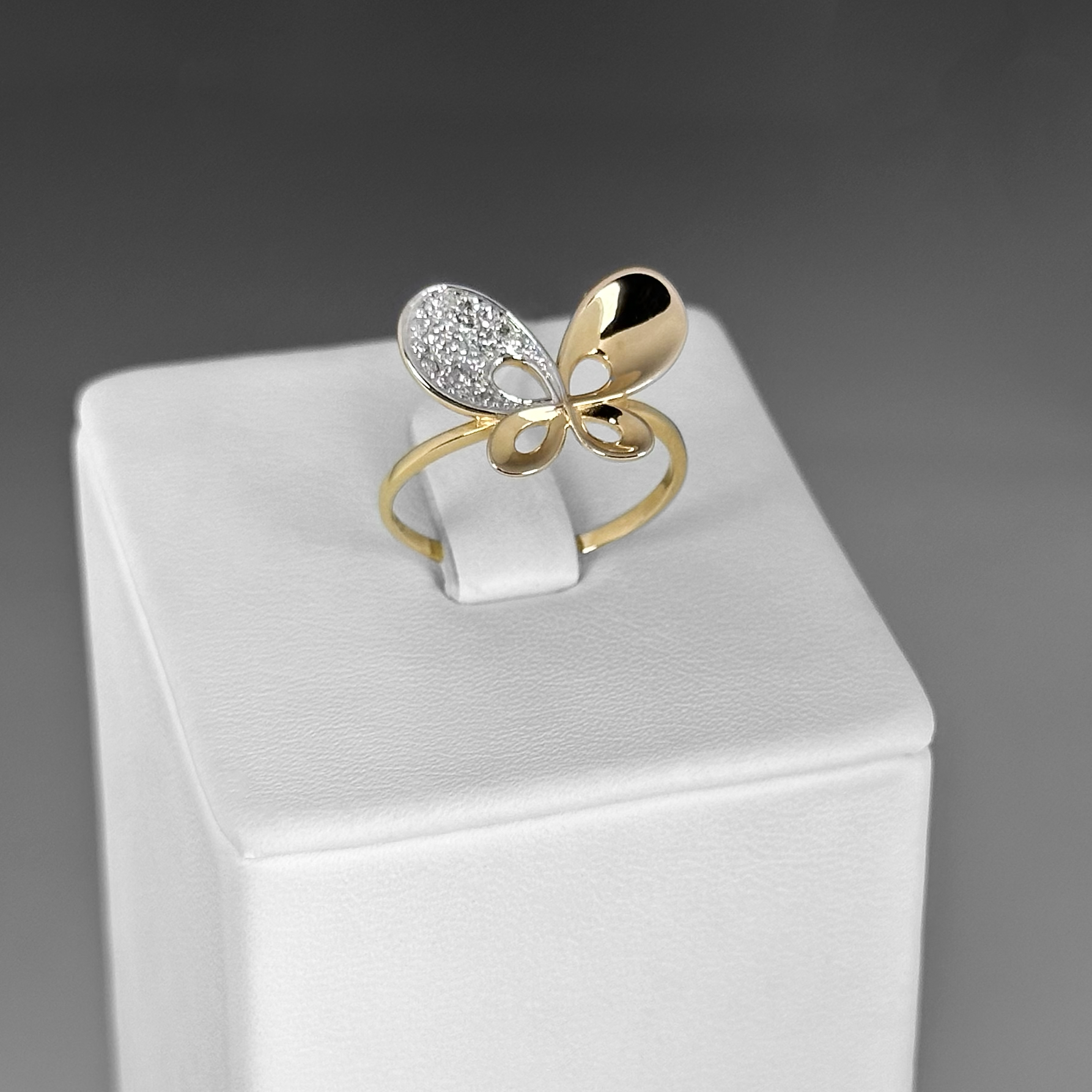 Кольцо Т141015290