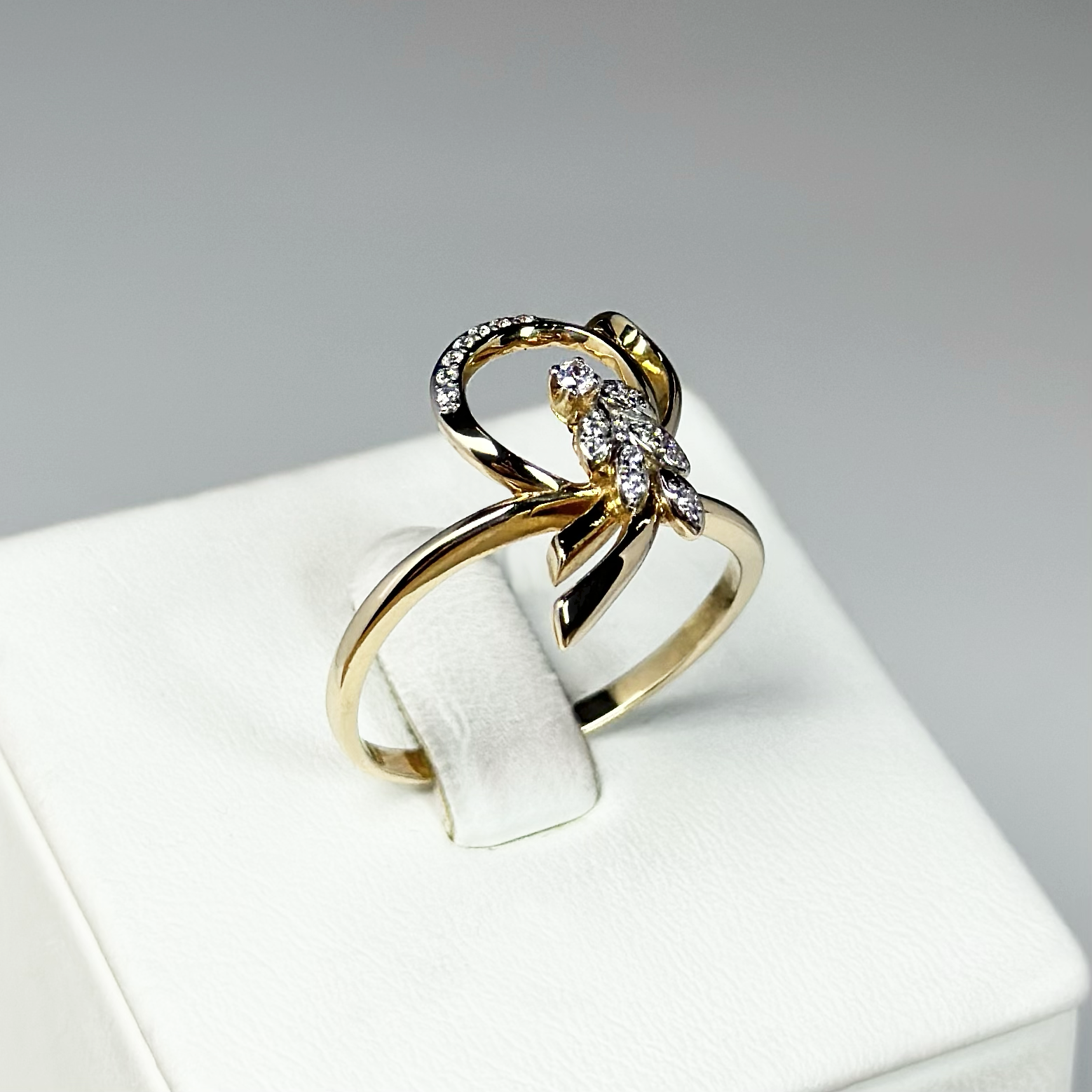 Кольцо Т142013072