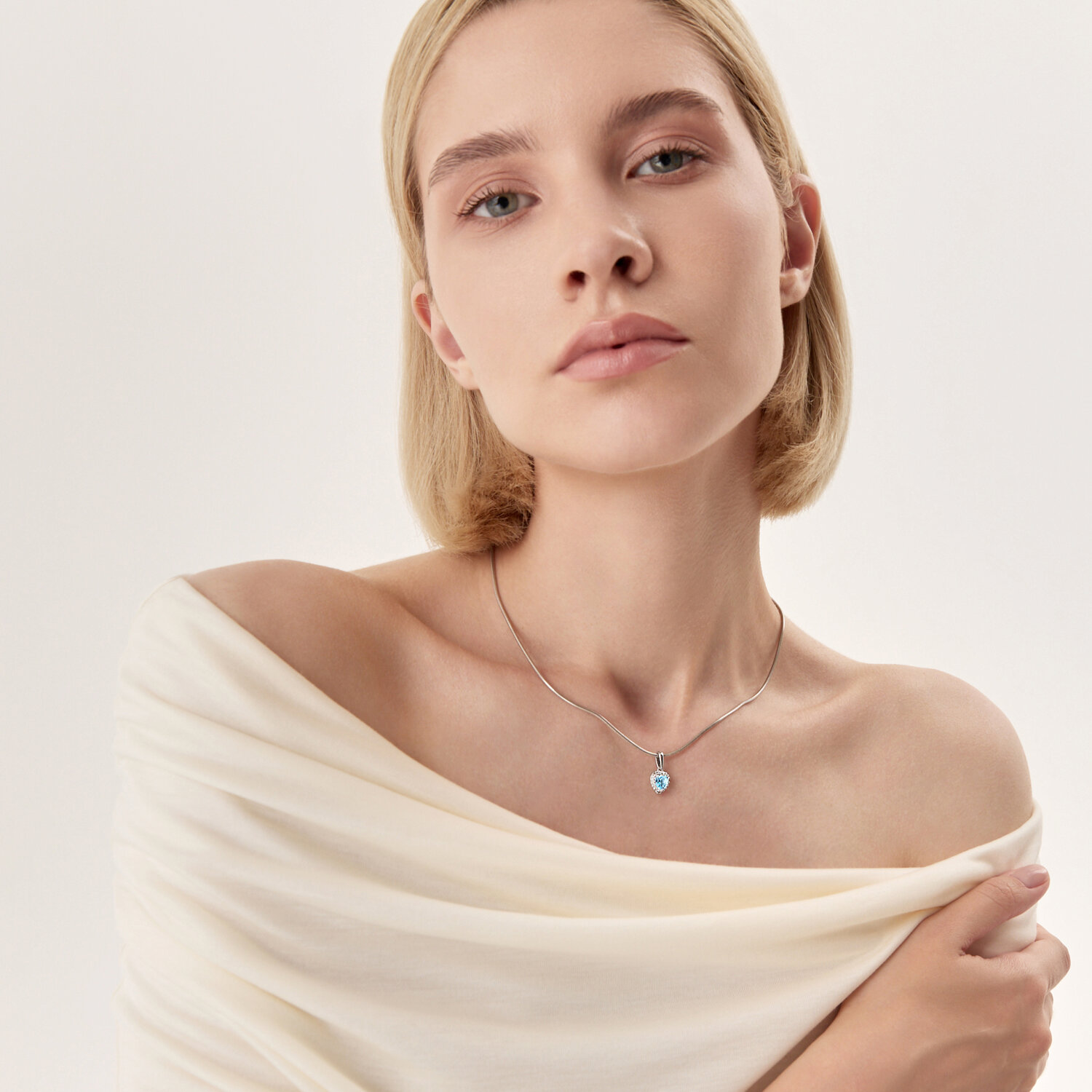 Подвеска 92030786