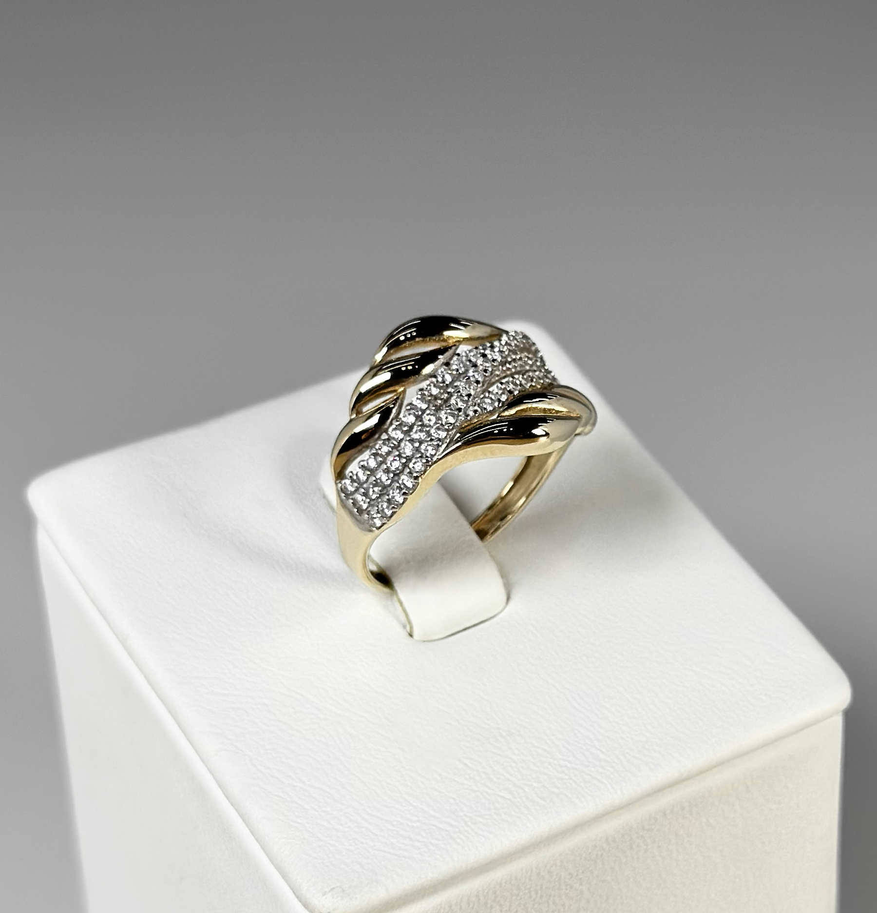 Кольцо ЛКМ-044