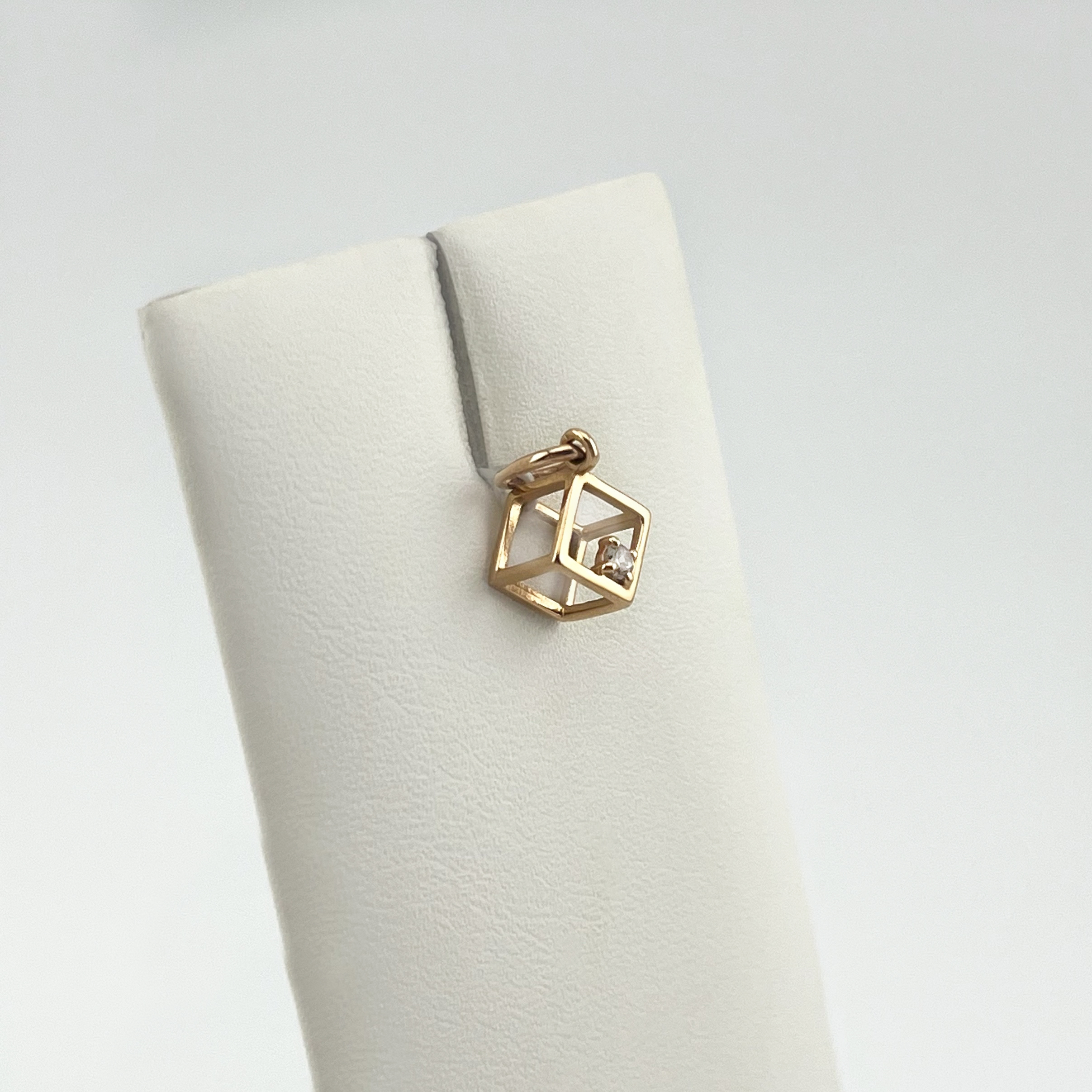 Подвеска 121-563_f-001