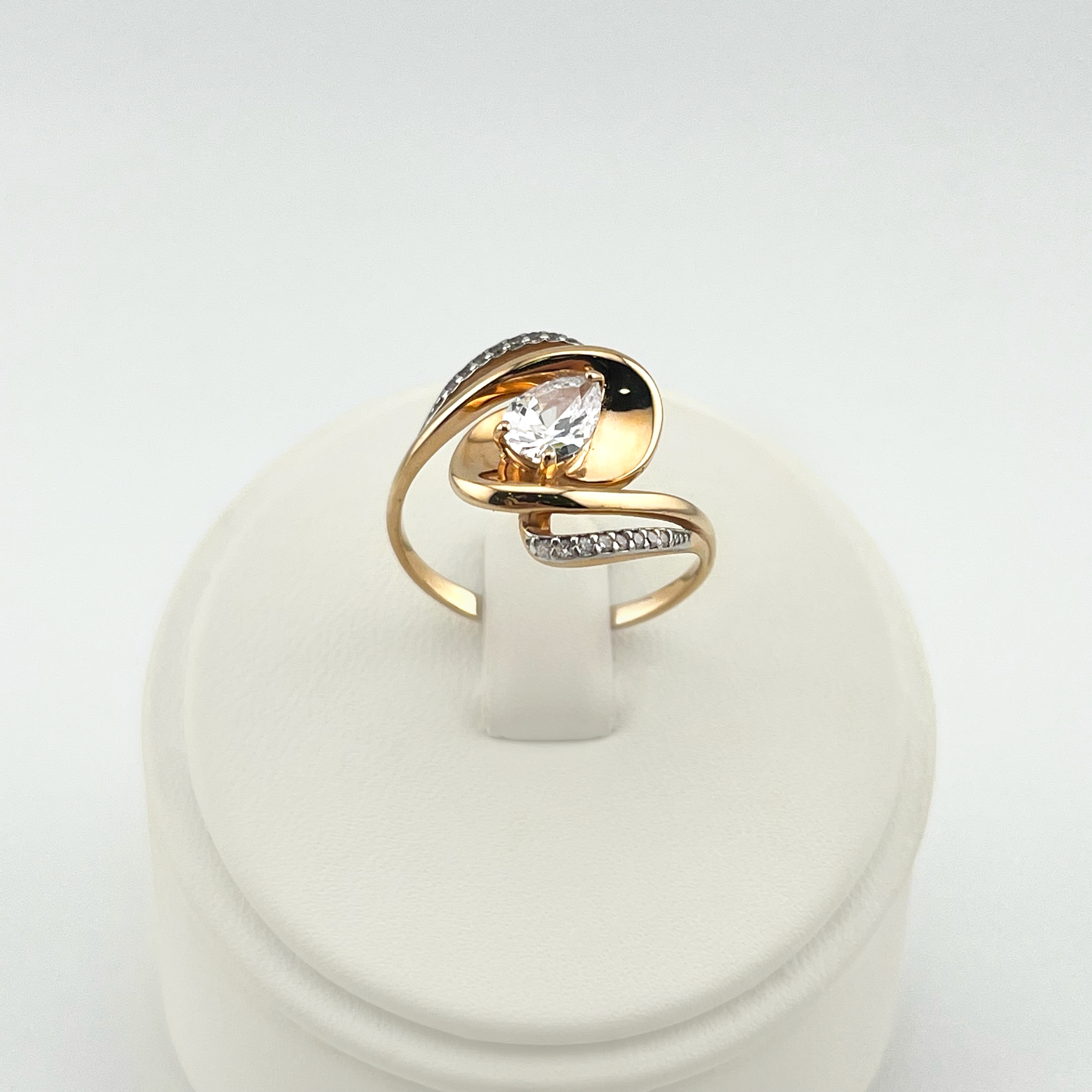 Кольцо 657851А.1