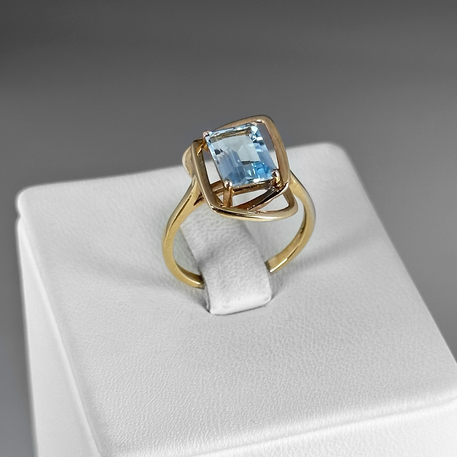 Кольцо к1265 топаз