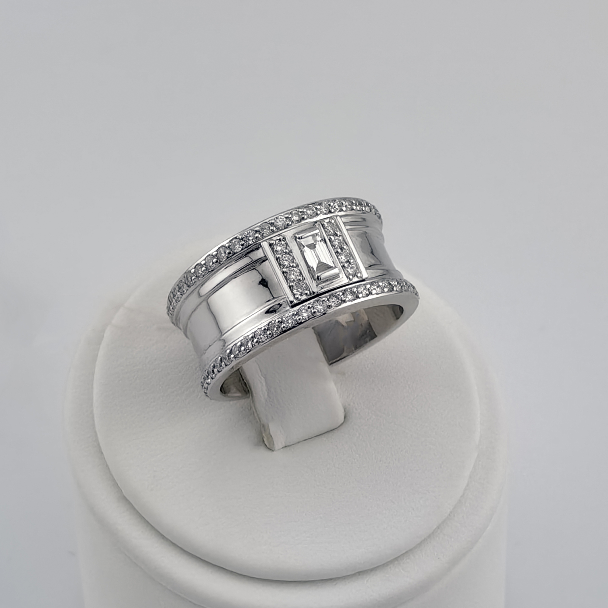 Кольцо 01-3852