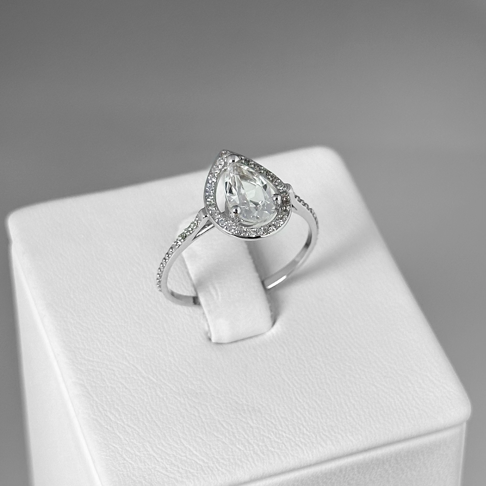 Кольцо Т301017726