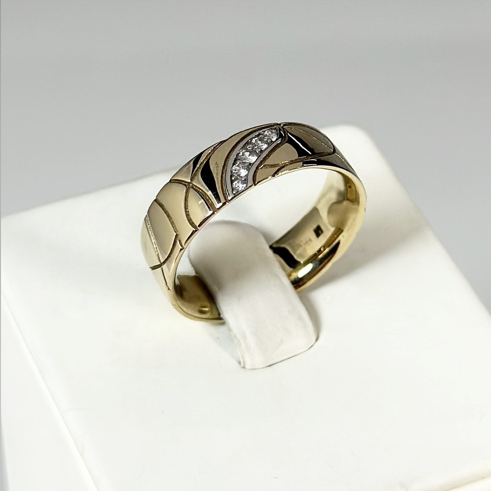 Кольцо 1000001-00770